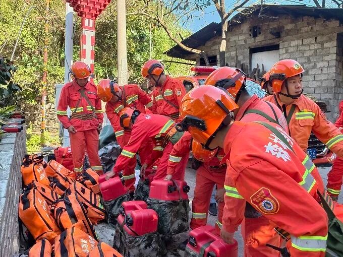 8ea179b715bd1278a1e8297ea44e6af7.jpg 8ea179b715bd1278a1e8297ea44e6af7.jpg