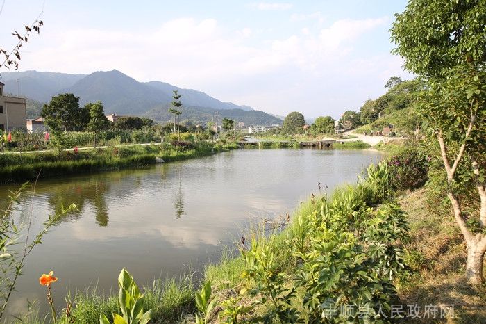 梅州美丽乡村建设丰顺县郑屋村风景美如画