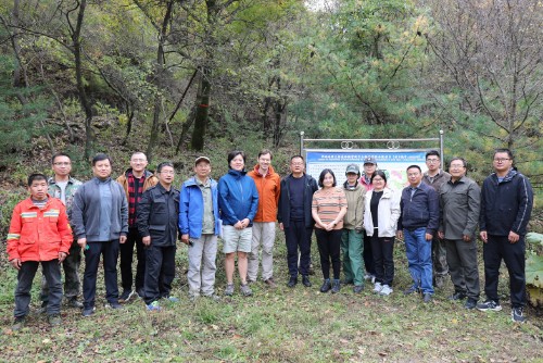 2瑞典宜家對山西省中條山國有林管理局世界自然基金會（WWF）項(xiàng)目進(jìn)行考察