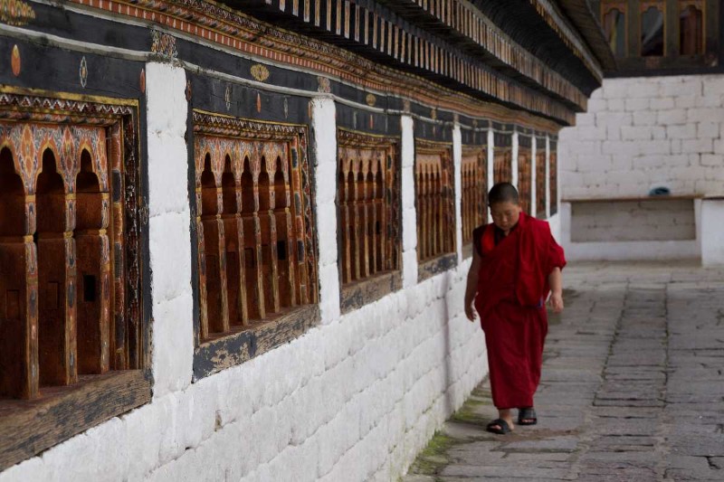 bhutan-buddhism-buddhist-1089283_20190917153216