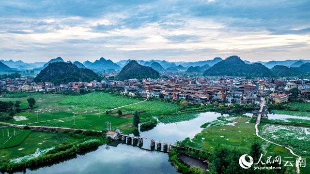 云南丘北：山水田園繪就夏日畫卷