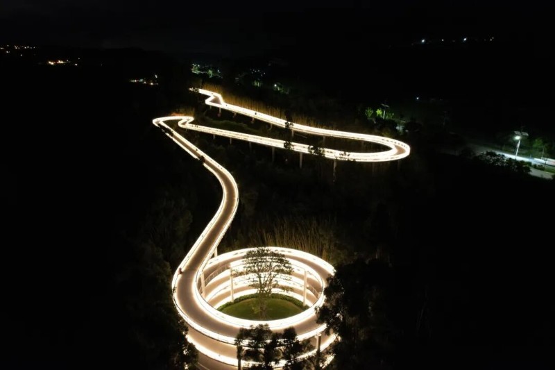 湖之橋4.jpg