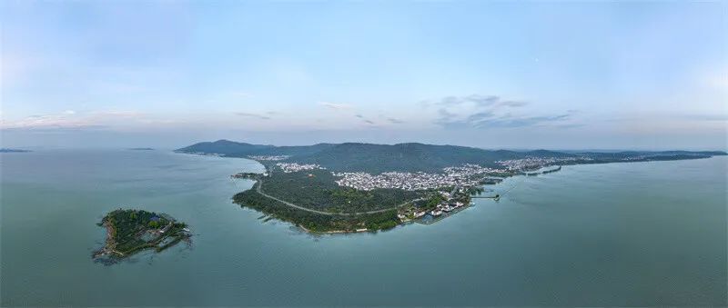 苏州市吴中区东山镇太湖景色（季春鹏 摄）