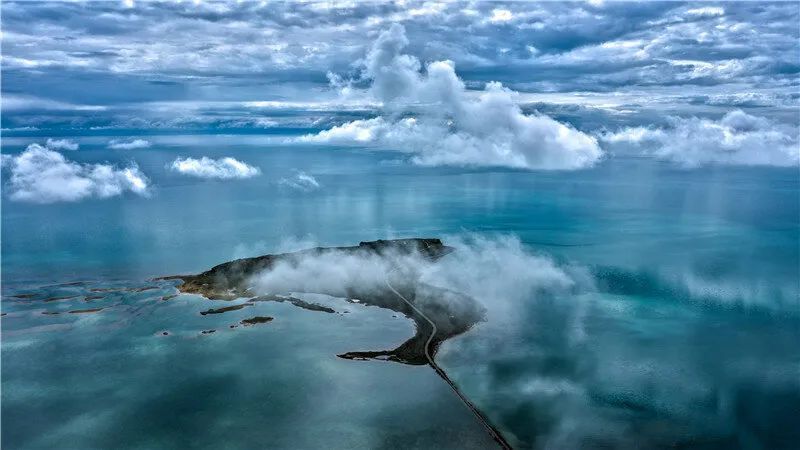 青海湖（杨涛 摄）