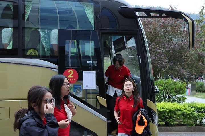 【全程回顾】2025中国南酸枣之乡旅游文化音乐节&齐云山登山节圆满收官 15.jpg