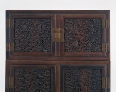 紫檀木雕八仙八宝纹顶箱立柜- 故宫博物院-中国林产工业协会