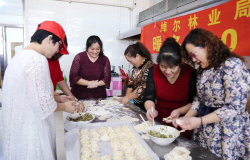 綽爾包餃子活動 (1)