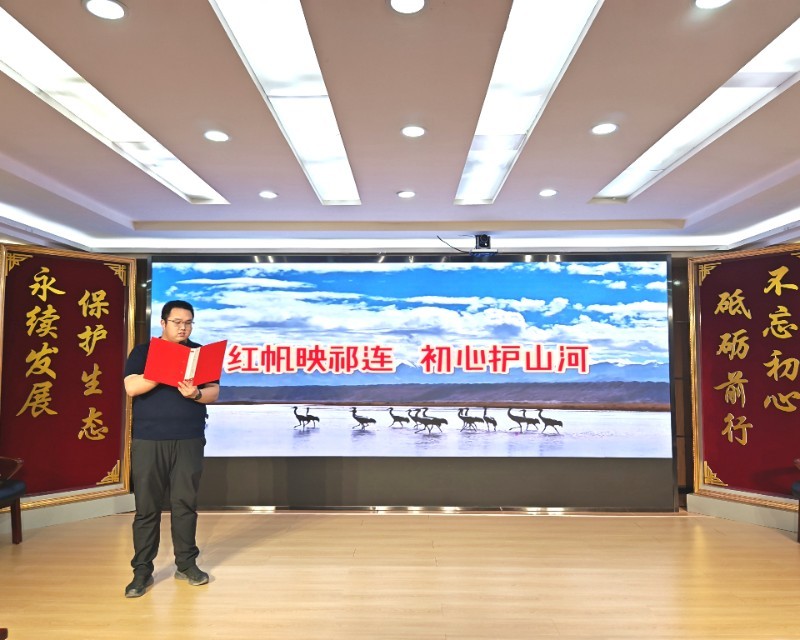 王杰照片.jpg