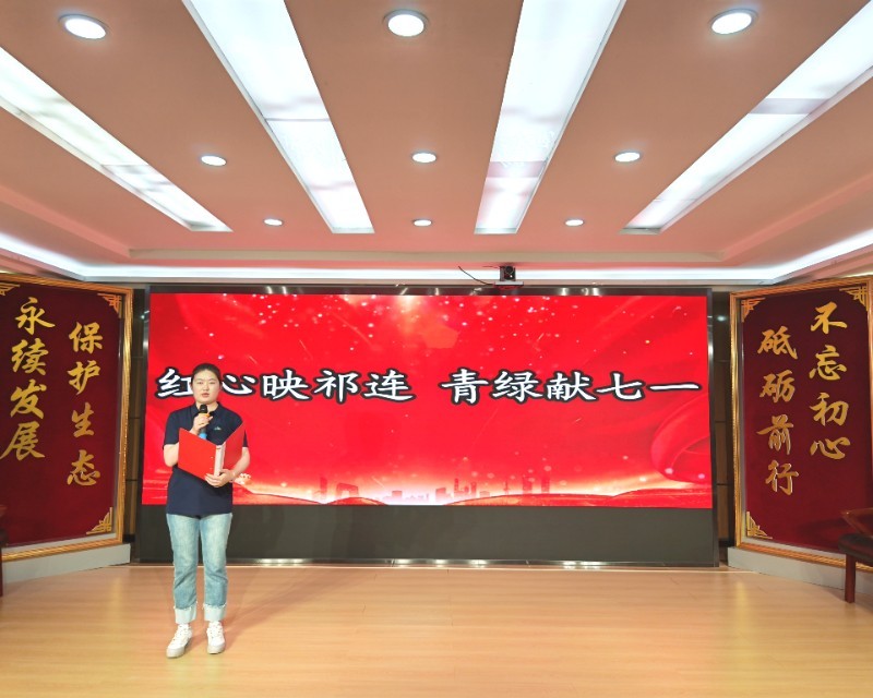 蔡世玉照片.jpg