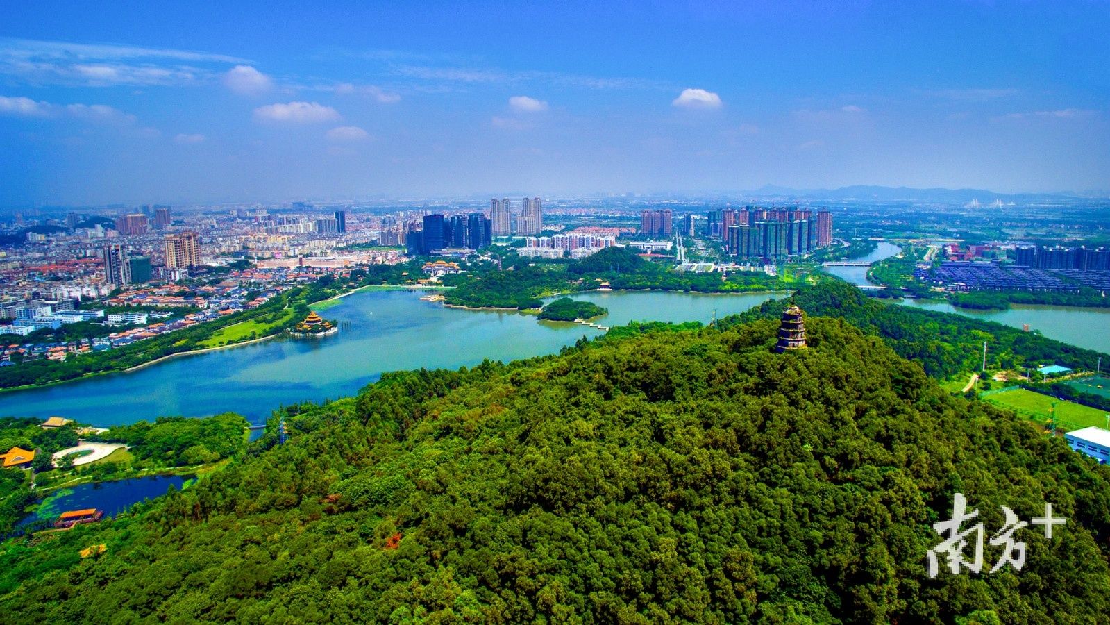 创世纪森林城市引领未来生活新潮流