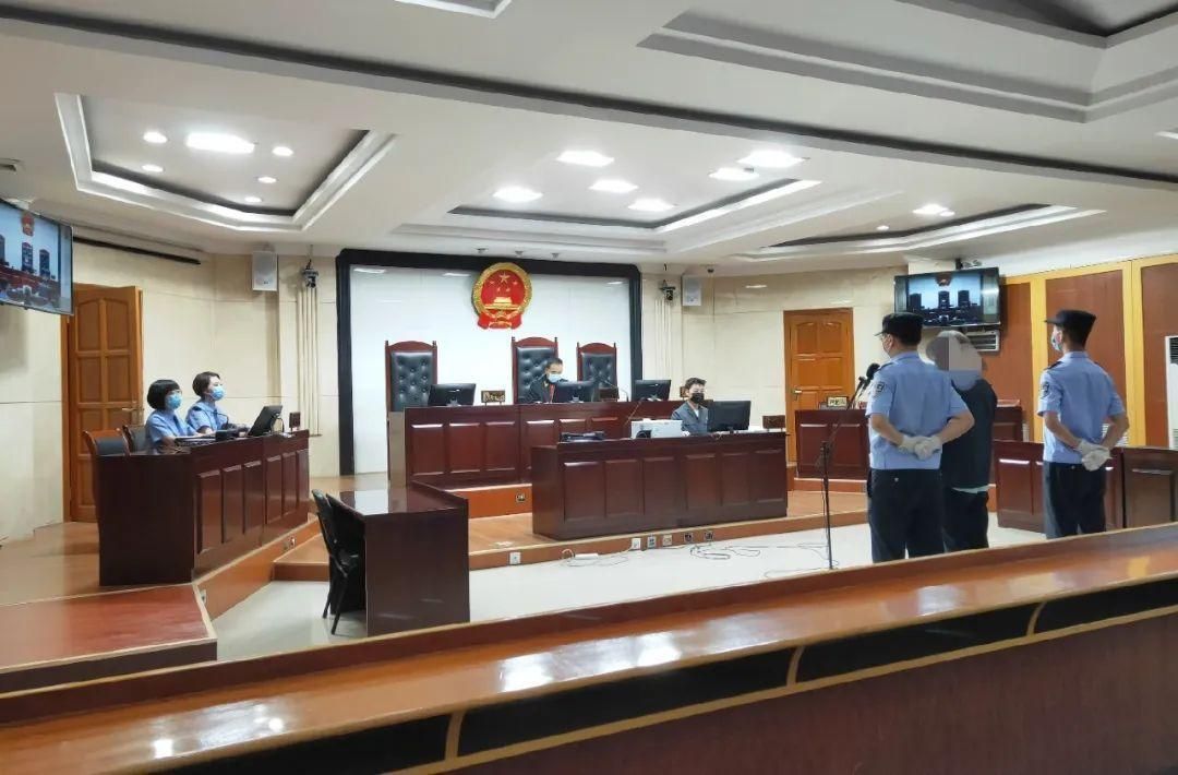 隱瞞接觸史致幾百居民和醫護人員被隔離，山西兩被告獲刑
