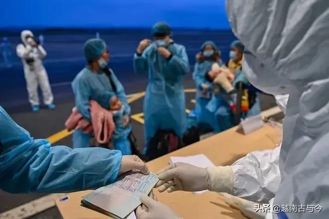 越南對于特殊人群只需隔離6天，前提是有官方認證的核酸檢測報告