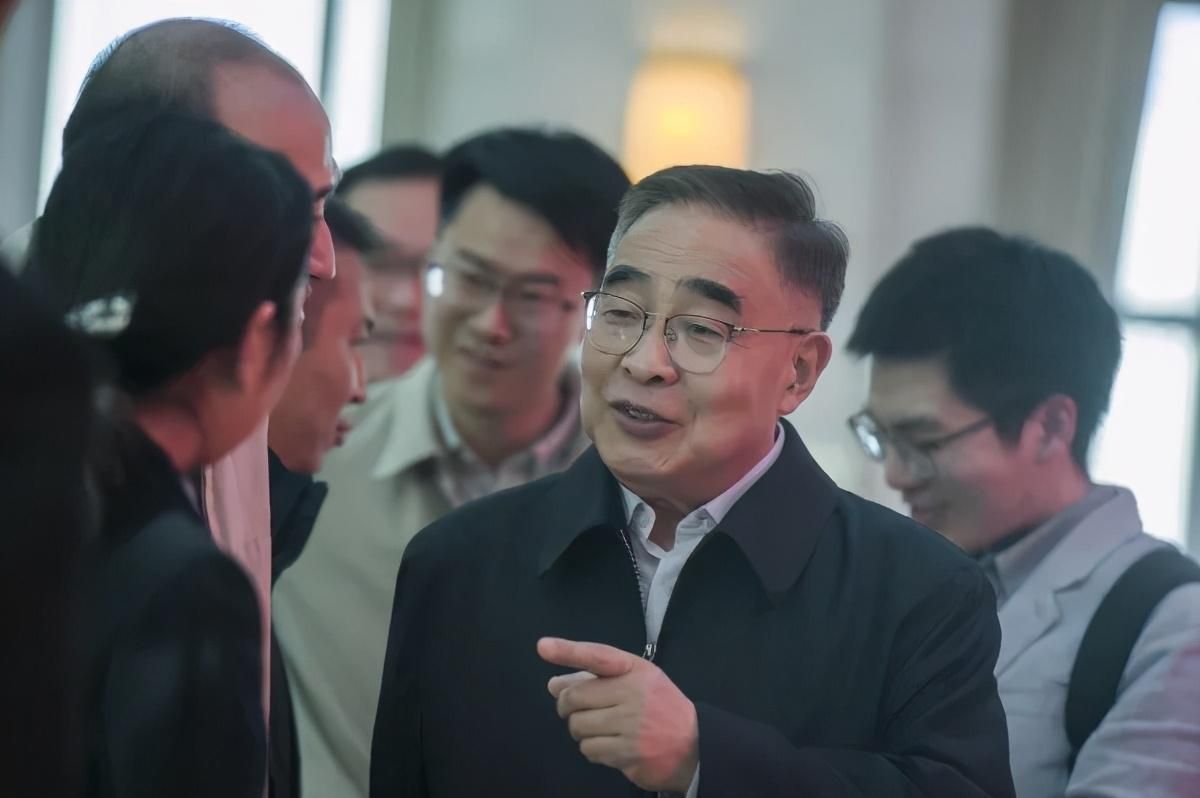 病毒已變異，傳染性增強(qiáng)，毒性減弱！張伯禮談秋冬防控