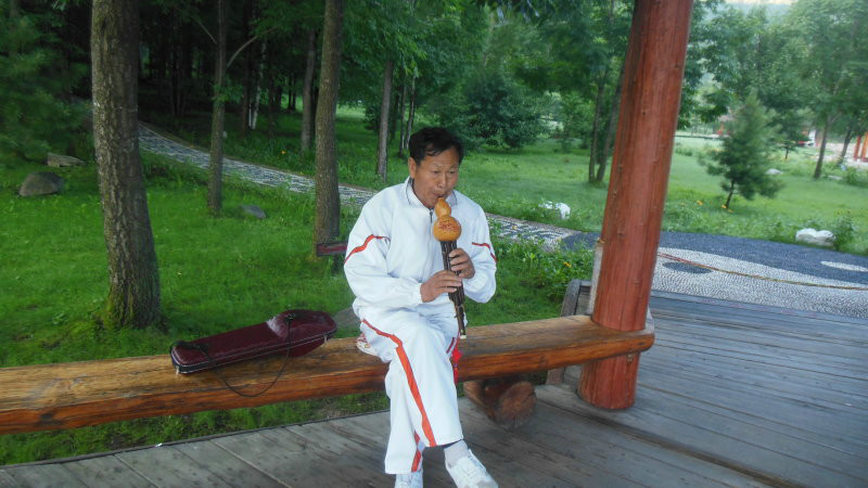 http://pic1.arkoo.com/riyuexia1/picture/p1a4ubn0g7sp2cirsclqjv1cm9o.JPG