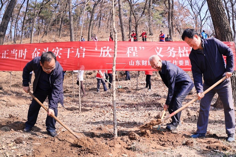 省林草種質(zhì)資源中心積極履“植”盡責，共建美好家園 (1)