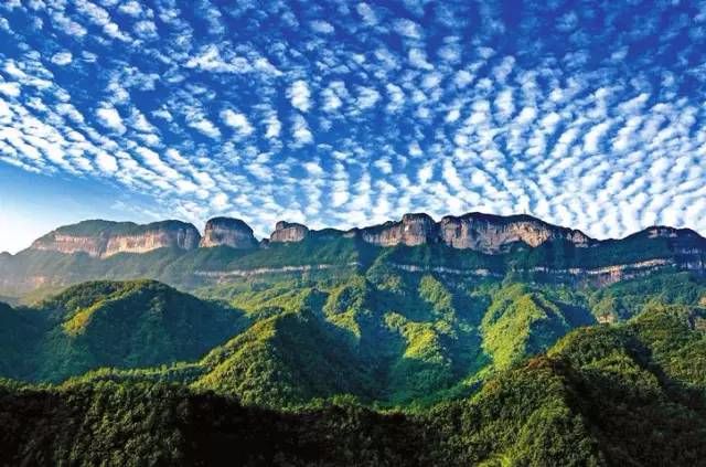 南川金佛山-神龙峡风景区