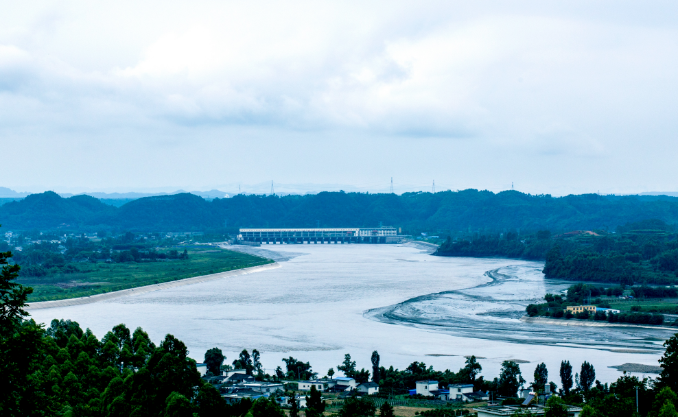 汉阳湖景区为国家aaa级旅游景区,坐落于青神县西南,距中心城区13公里