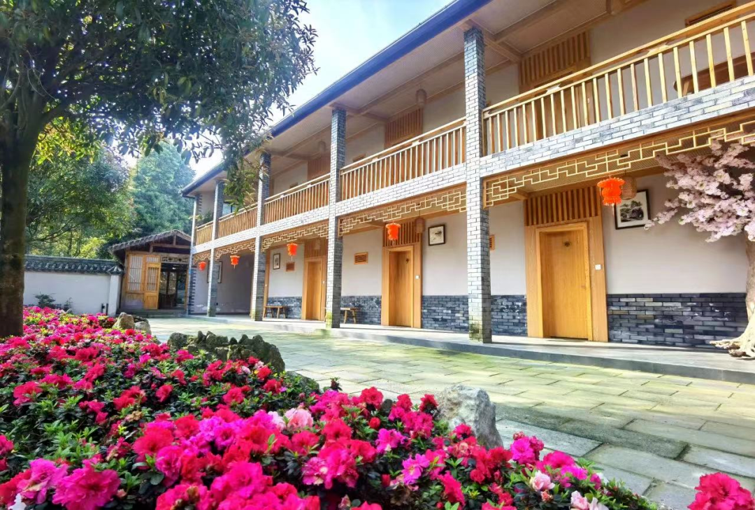 匪浅……图源小红书:@肉肉的星辰大海wendigo town温迪戈小镇沉浸式剧