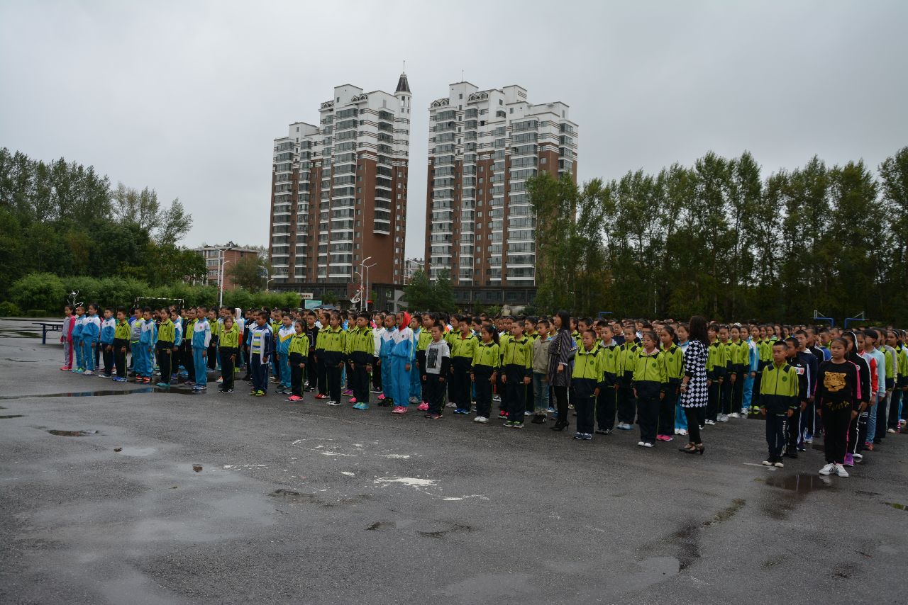 铁力市恶势力四小子图片