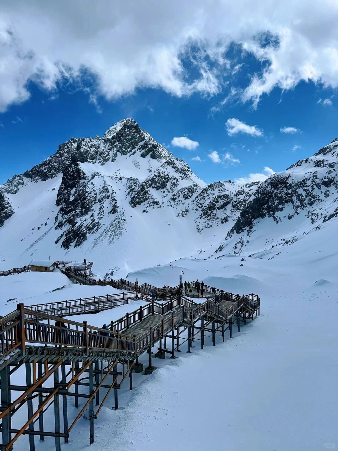 玉龙雪山 真实图片