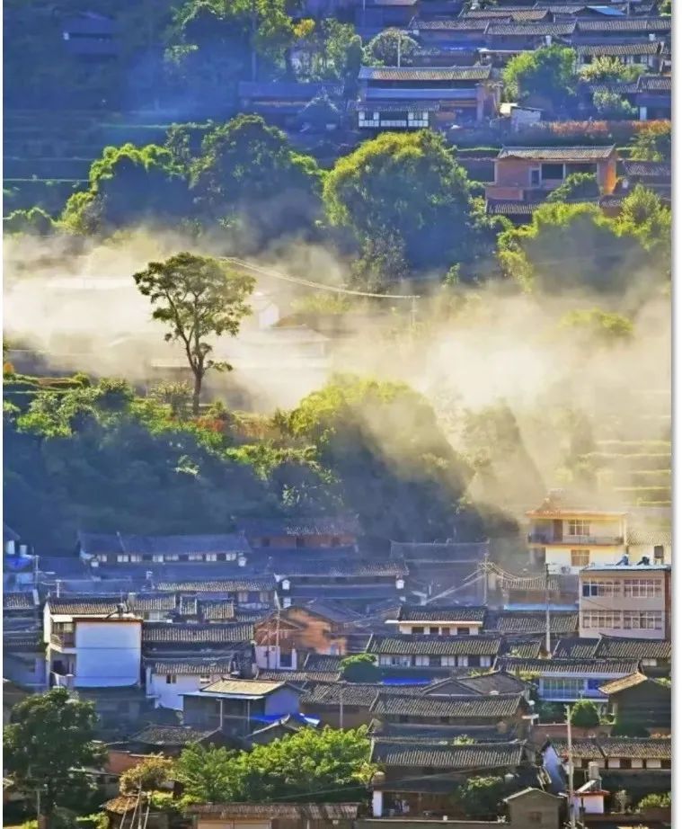 鹤庆龙开口图片