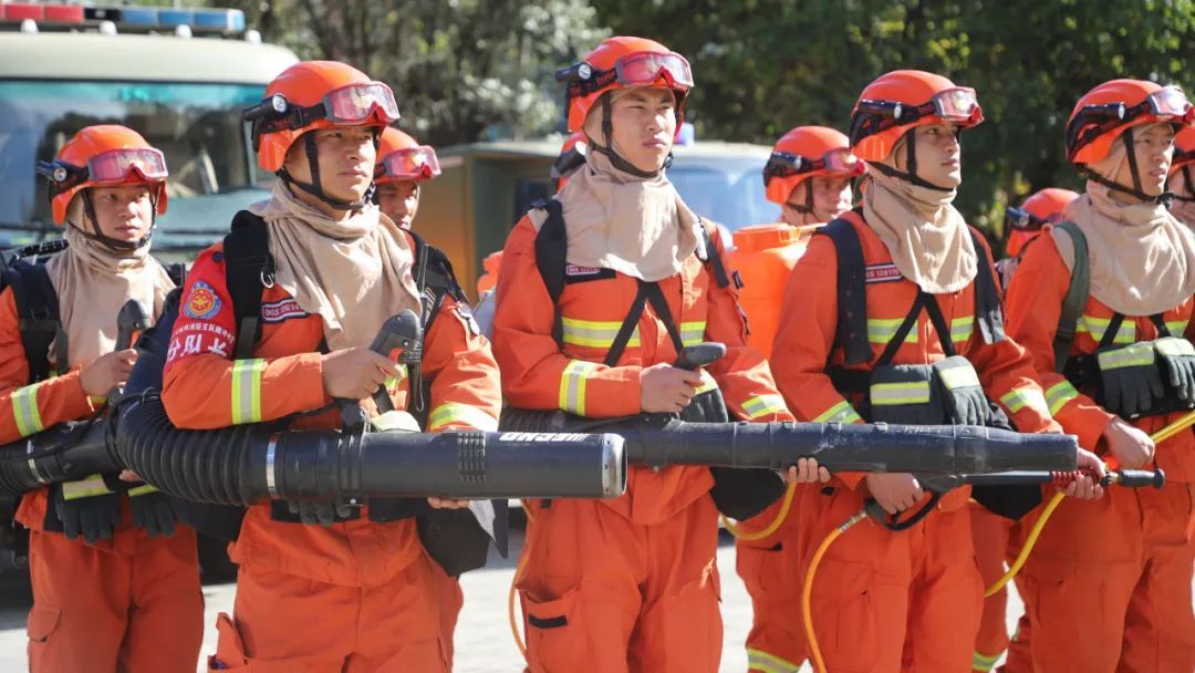 厉兵秣马严阵以待丨云南省森林消防总队严密组织森林草原灭火检验性