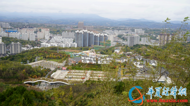 两岸媒体走进陕西商洛市探访洛南文旅小镇一览秦岭江山风光