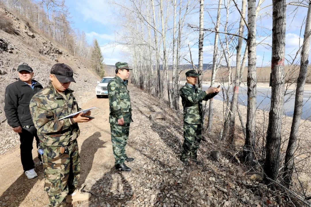 国家林草局驻大兴安岭专员办资源监管处工作组深入塔河林业局检查督导