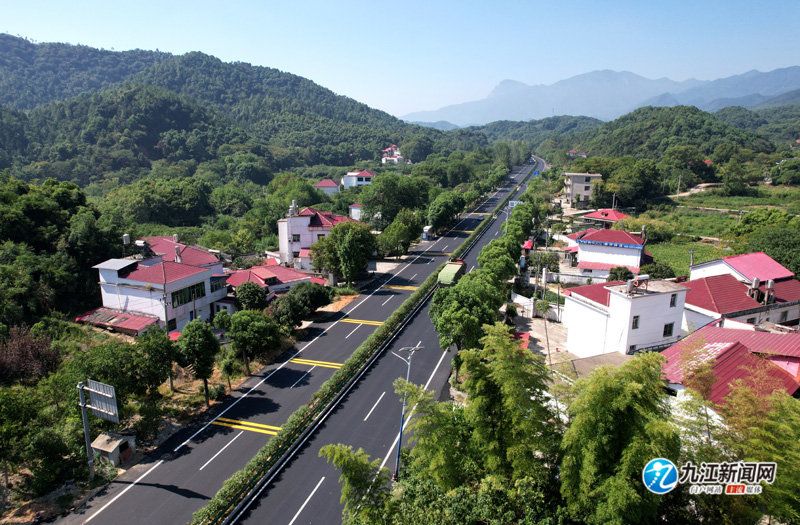 江西卫视九江环庐山公路主体工程已完工