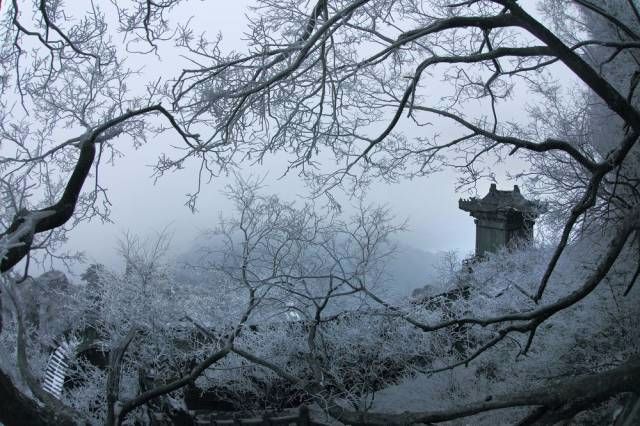 武當山下大雪了