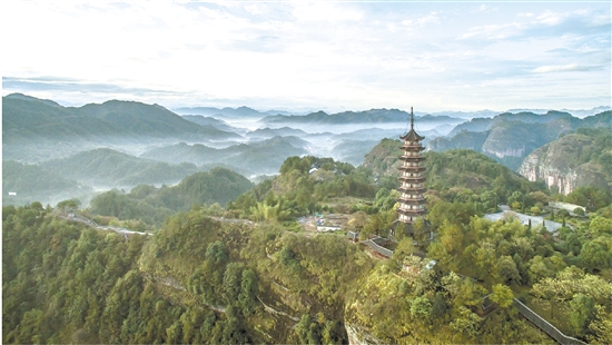 浙江方岩山浙东第一山人间清灵地